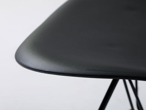 عکس صندلی میز تحریر ثابت پایه فلزی DAI