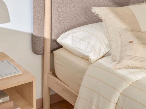 عکس تخت هتلی چوبی مینیمال BH705