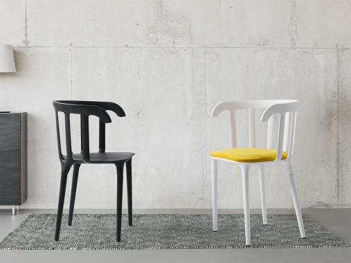 عکس میز و صندلی ناهار خوری پلاستیکی ساده SR492