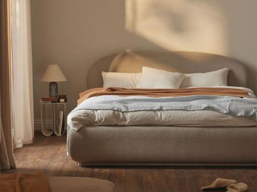 عکس تخت خواب دونفره تدی کرم BD675